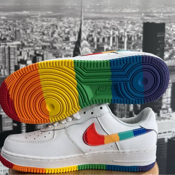 Nike Air Force 1 rainbow - Picture 2 of 3